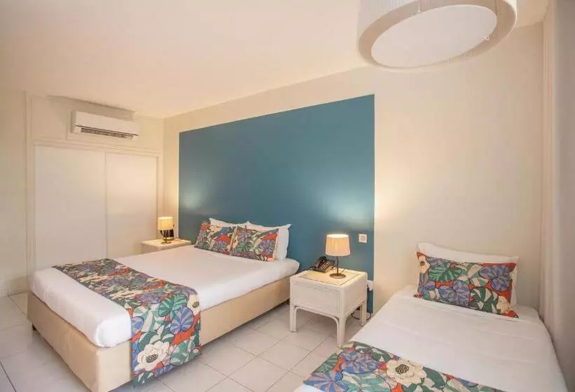 هتل Karibea Squash