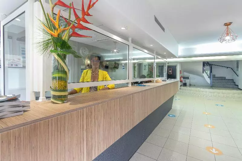 هتل Karibea Squash