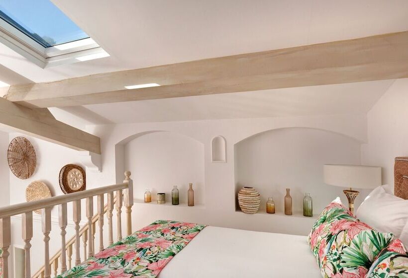 هتل La Grande Bastide