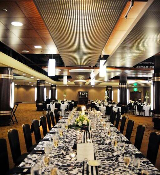 Radisson Plaza Hotel At Kalamazoo Center