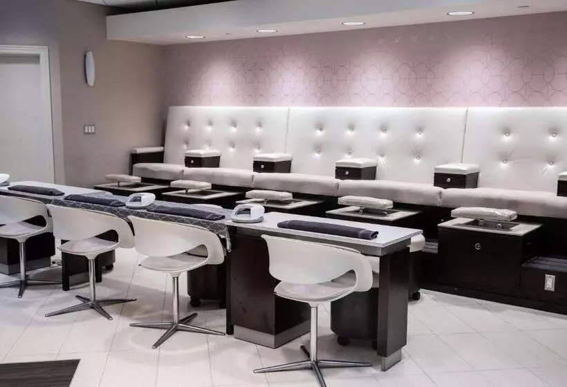 Radisson Plaza Hotel At Kalamazoo Center