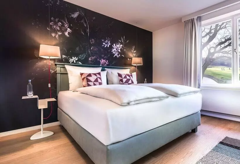 Steigenberger Hotel Treudelberg Hamburg