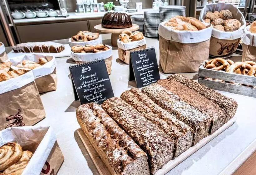 Steigenberger Hotel Treudelberg Hamburg