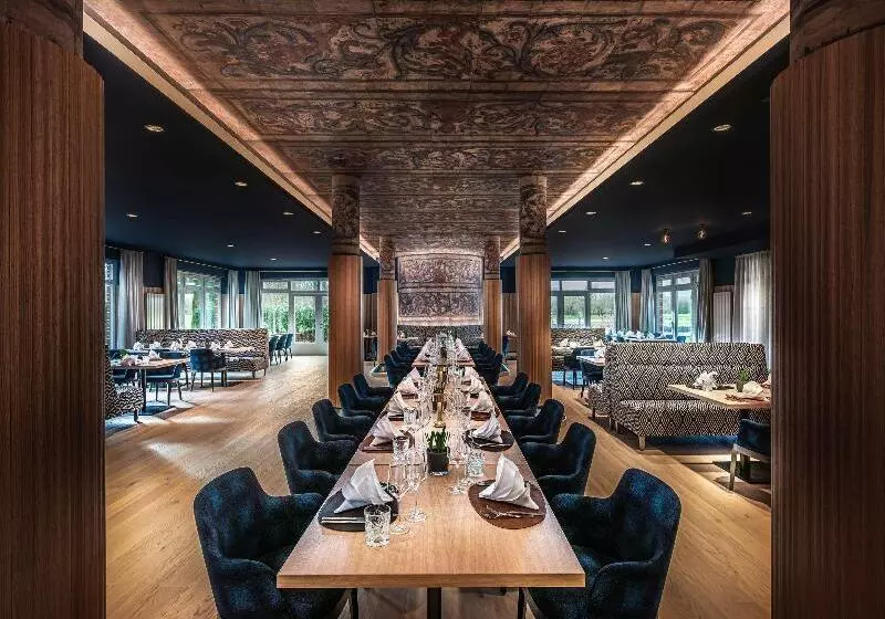 Steigenberger Hotel Treudelberg Hamburg