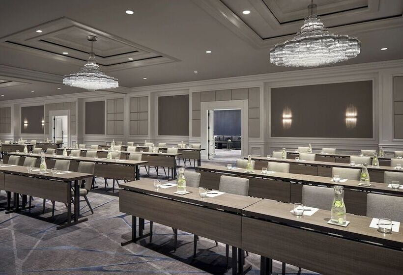 هتل The Ritzcarlton, Cleveland