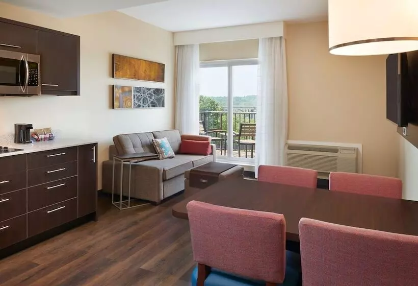 酒店 Towneplace Suites By Marriott Toronto Oakville