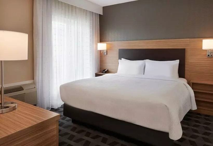 酒店 Towneplace Suites By Marriott Toronto Oakville