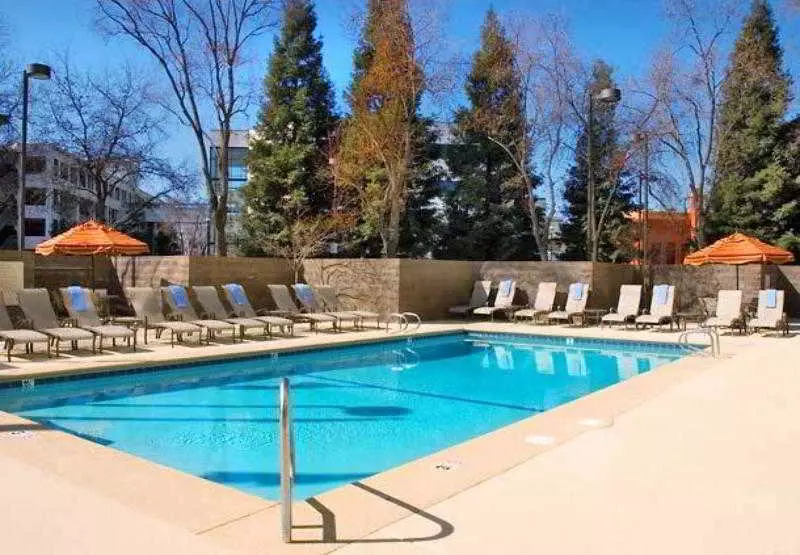 호텔 Visalia Marriott At The Convention Center