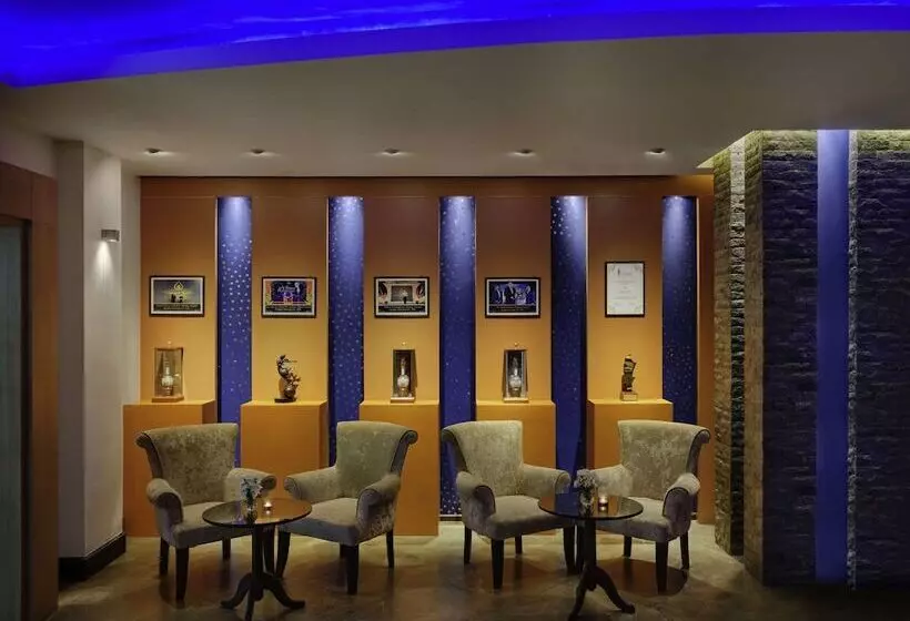 Novotel Phuket Vintage Park Resort