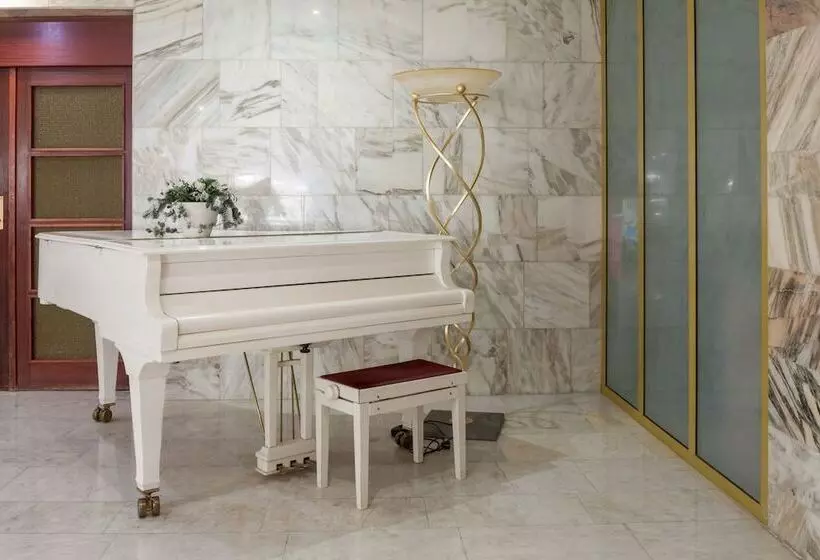 Aerostar Hotel Moscow