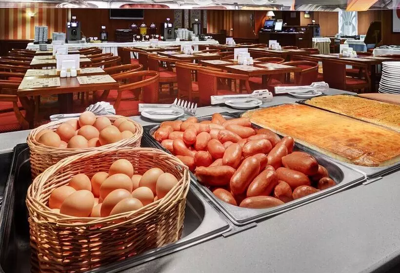 Aerostar Hotel Moscow