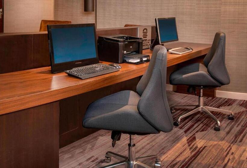 Szálloda Courtyard Wilmington Downtown