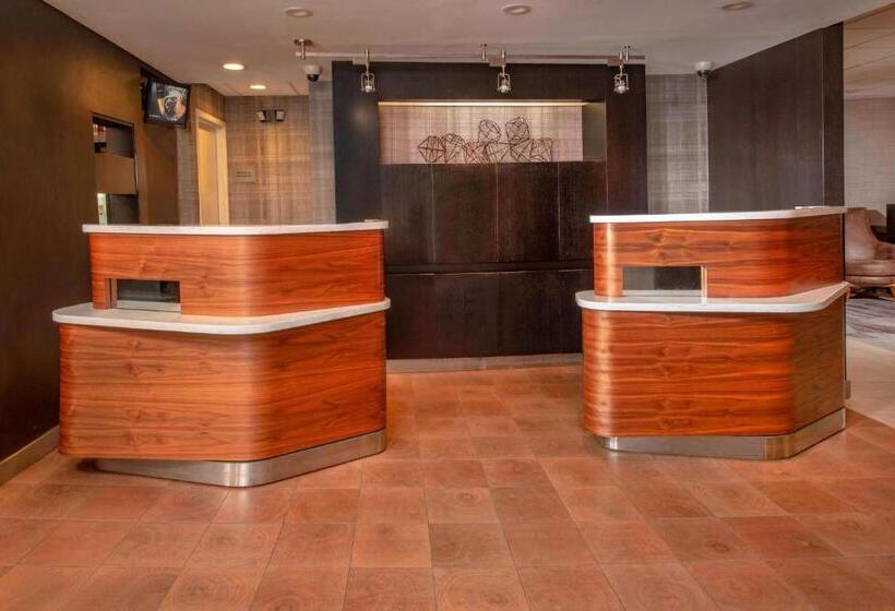 Szálloda Courtyard Wilmington Downtown