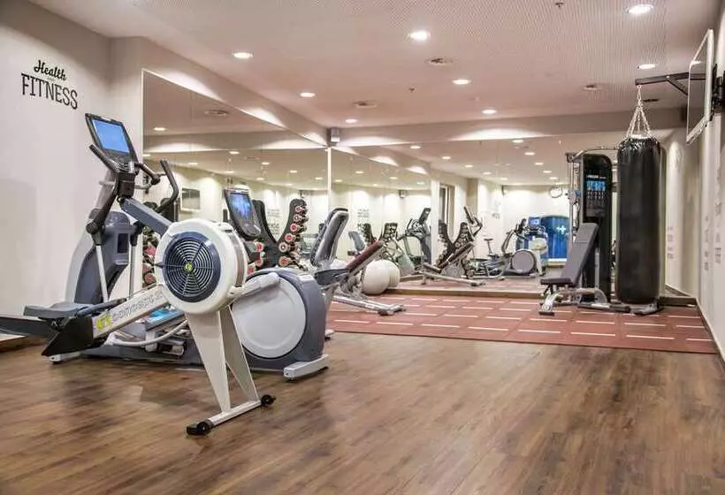 هتل Hilton Brussels Grand Place