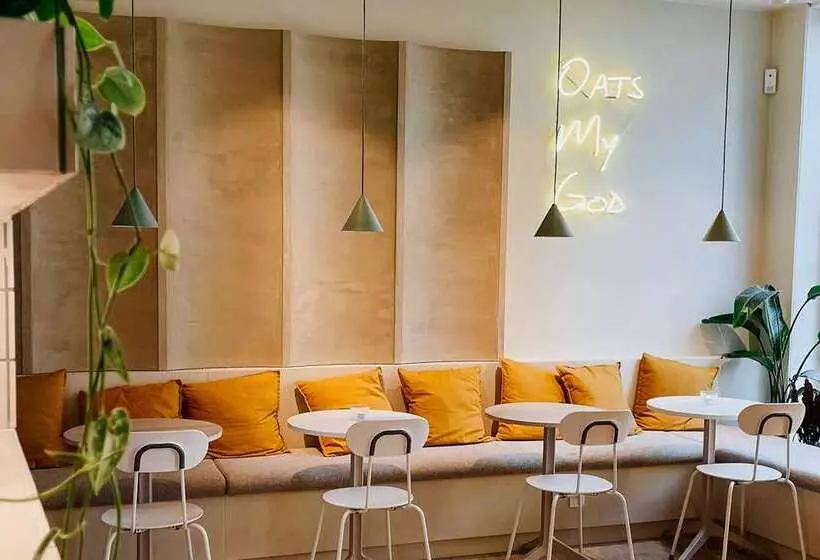 هتل Hilton Brussels Grand Place