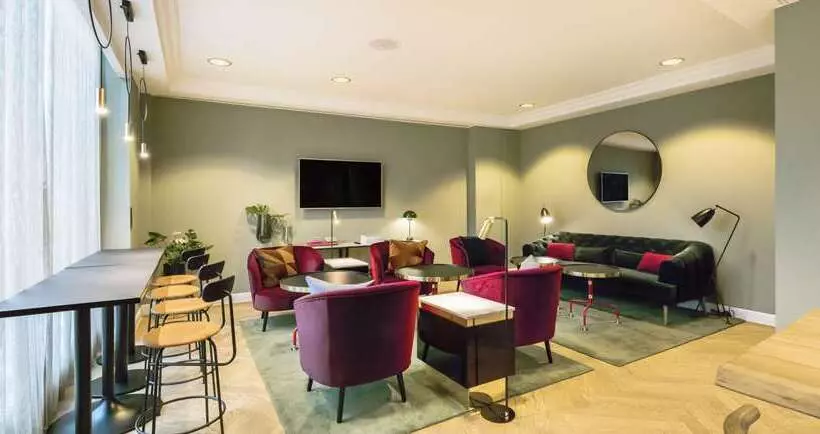 هتل Hilton Brussels Grand Place