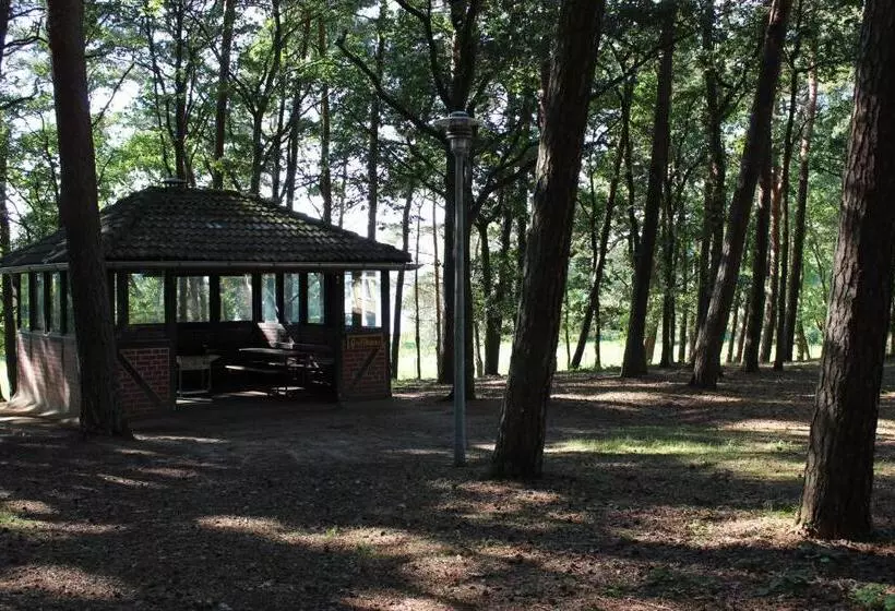 Отель Hostel Schweriner See