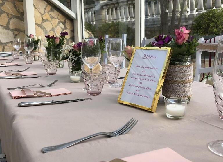 فندق Hôtel Jas Neuf