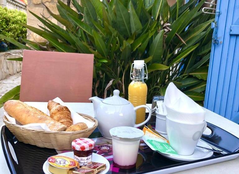 فندق Hôtel Jas Neuf