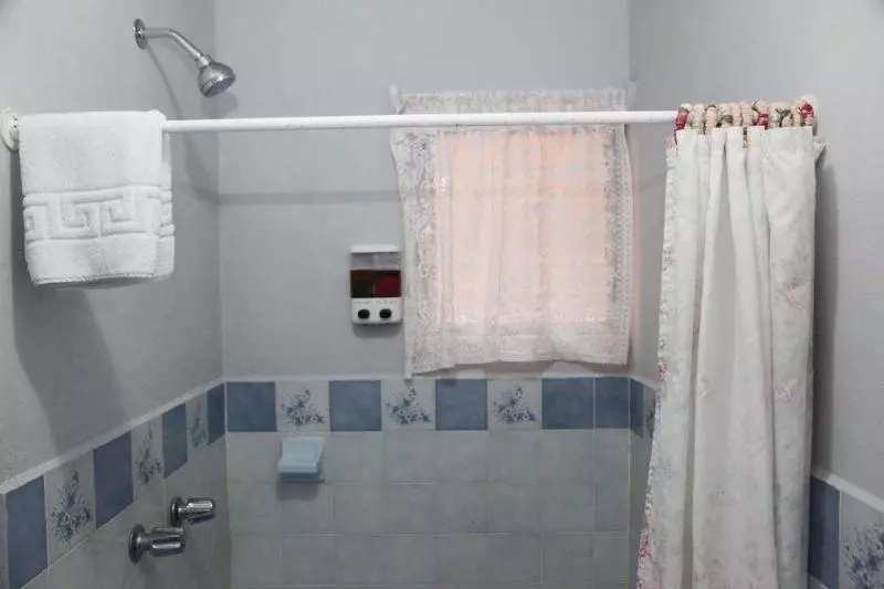 ホテル Nahomi Divisamar By Lhr