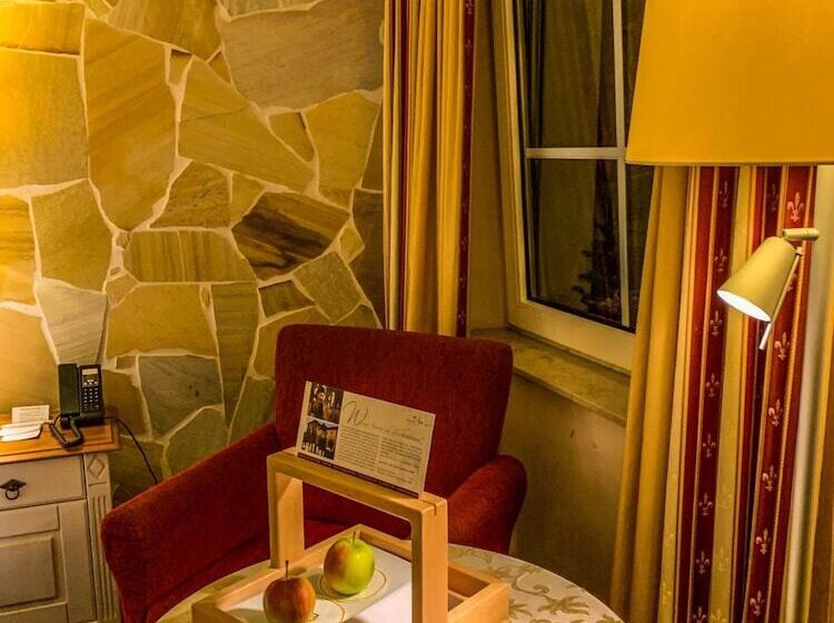 Ringhotel Hotel Zum Stein