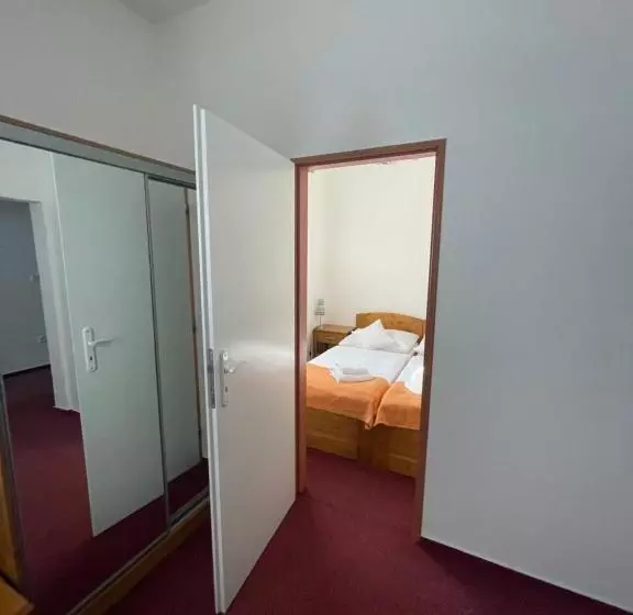 Отель Skicentrum