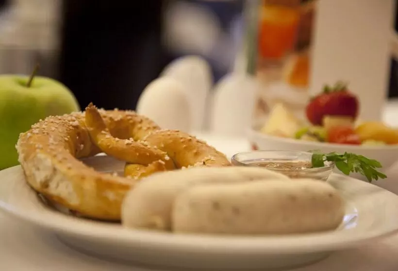 Sorat Insel Hotel Regensburg