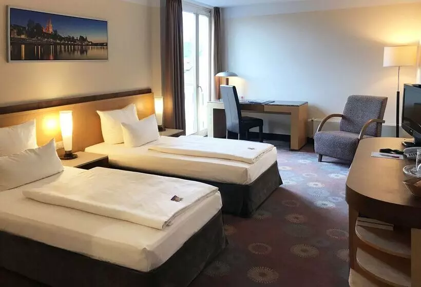 Sorat Insel Hotel Regensburg