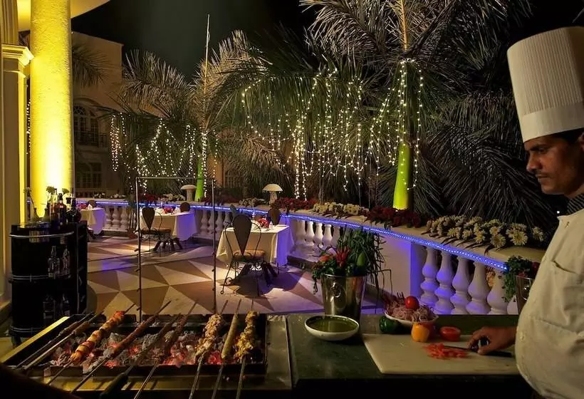 Отель Taj Mahal, Lucknow