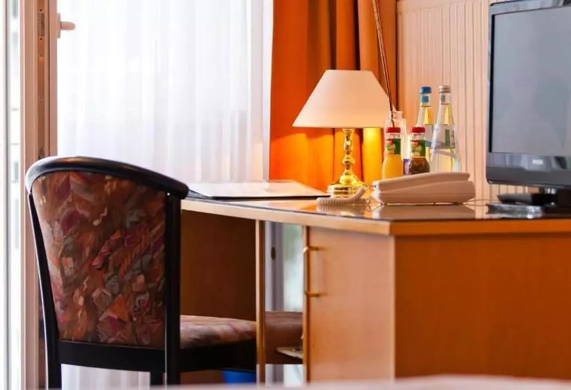 בית מלון כפרי Villa Subklew