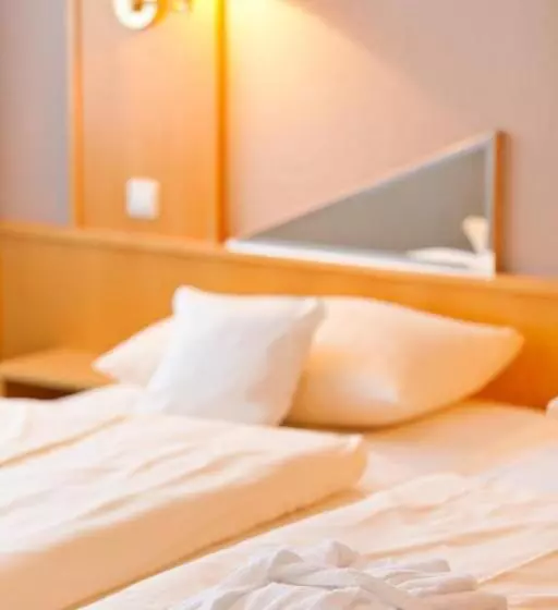 בית מלון כפרי Villa Subklew