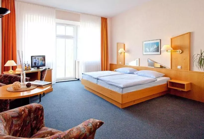 בית מלון כפרי Villa Subklew