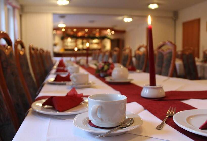 فندق Weisser Schwan