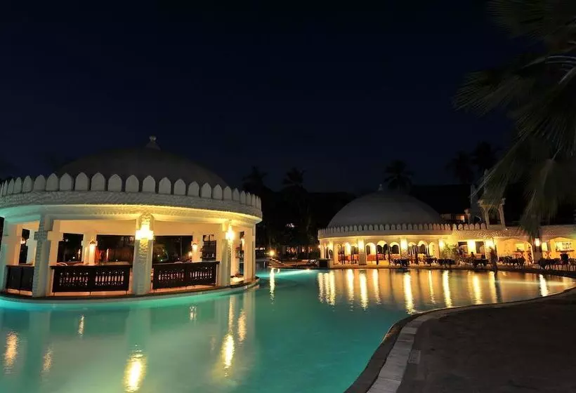 Southern Palms Beach Resort