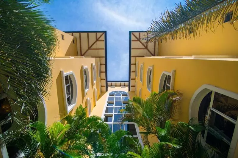 Apartotel & Suites Villas Del Rio