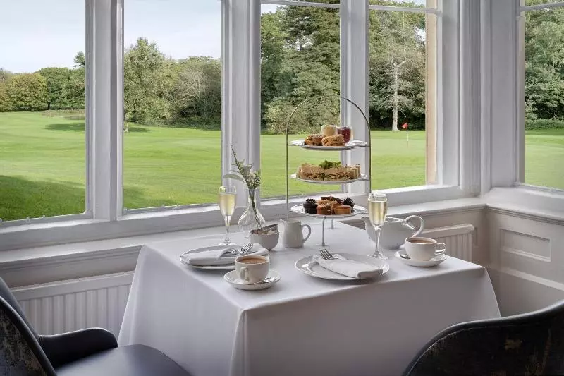 Delta Hotels By Marriott St Pierre Country Club