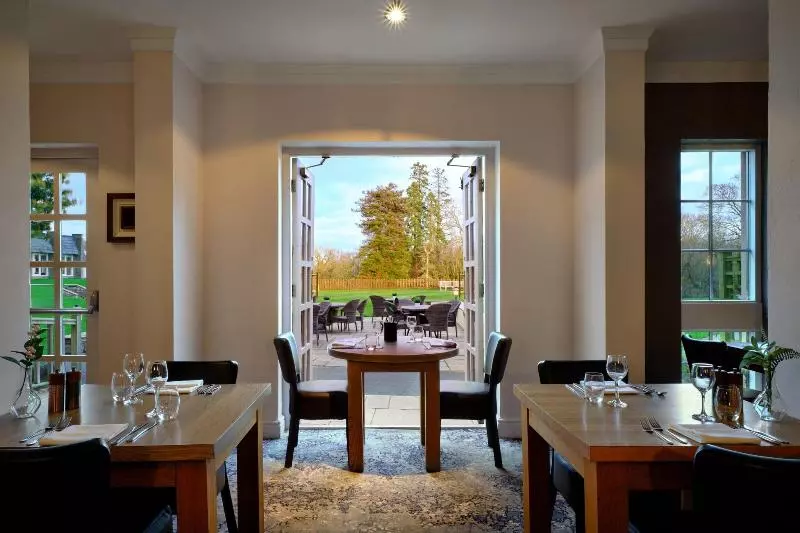 Delta Hotels By Marriott St Pierre Country Club