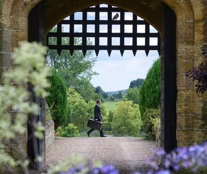 בית מלון כפרי Amberley Castle A Relais & Chateaux