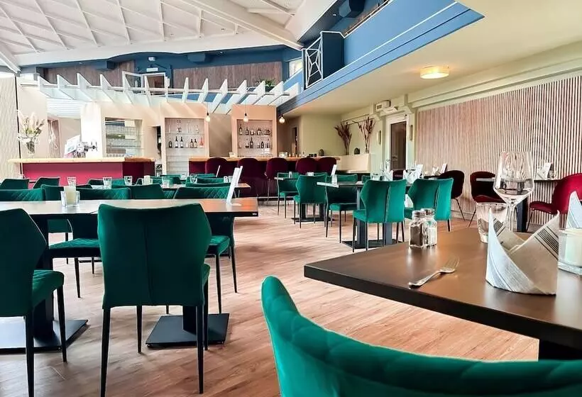 Atrium Hotel Amadeus