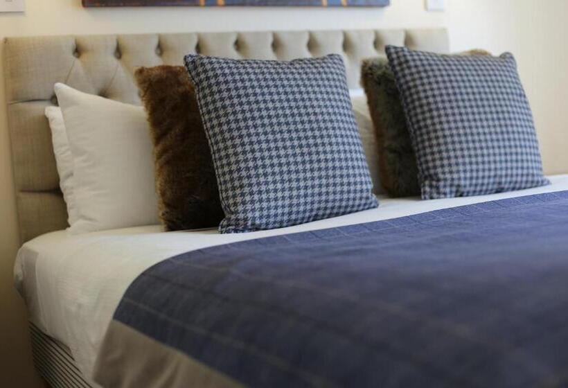 هتل Pitlochry Dundarach