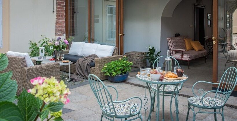 هتل Monastery Garden Prague