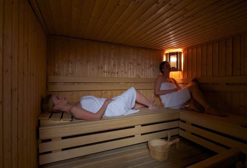 هتل Monastery Garden Prague