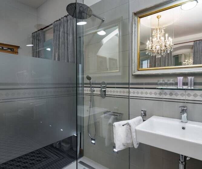 هتل Monastery Garden Prague