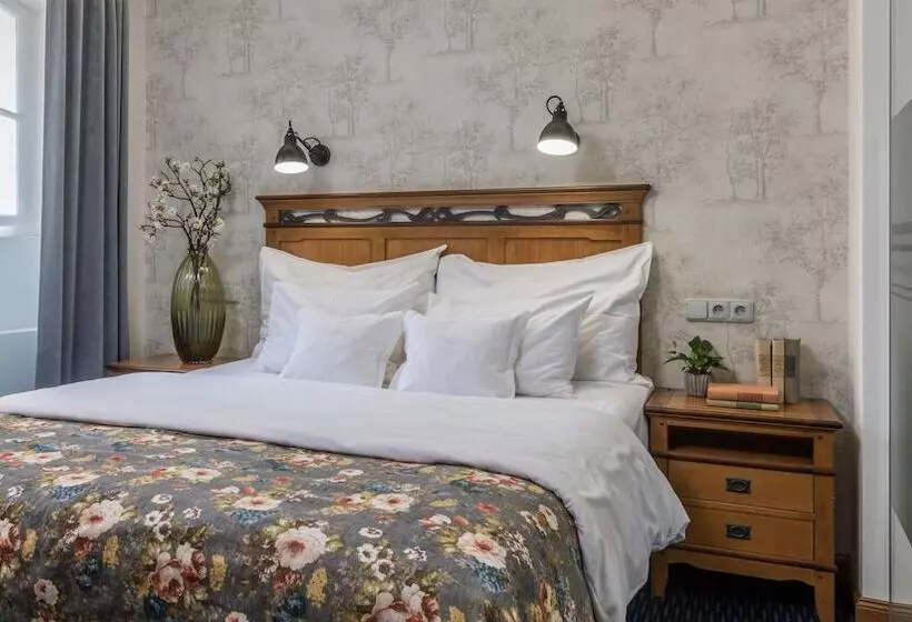 هتل Monastery Garden Prague