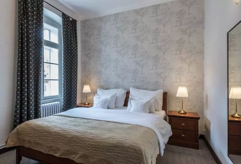 هتل Monastery Garden Prague