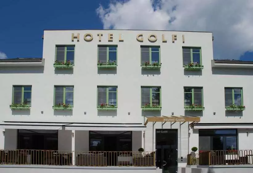 Hotel Golfi