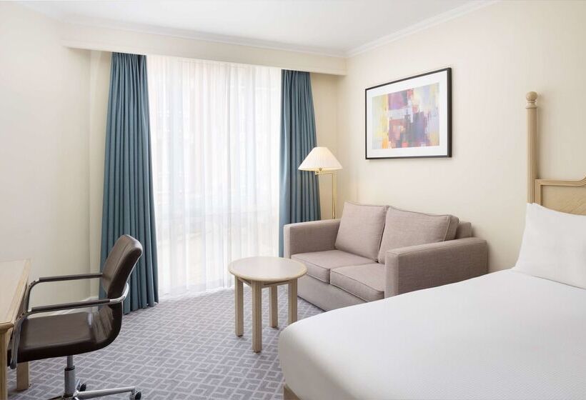 ホテル Hilton Northampton