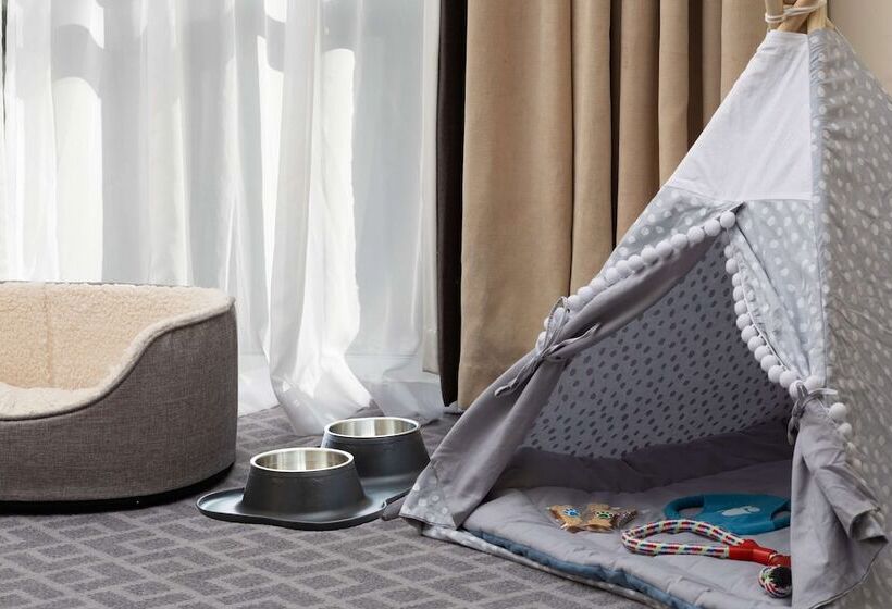 ホテル Hilton Northampton