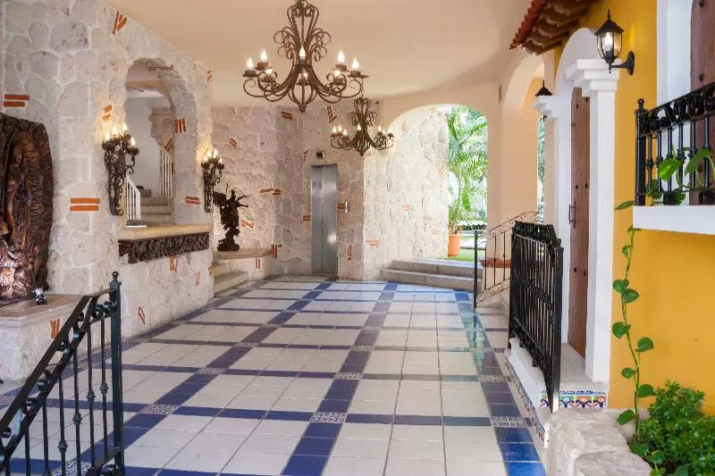 בית מלון כפרי Los Arcos Suites