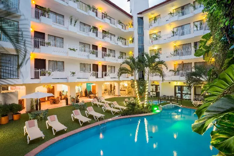 בית מלון כפרי Los Arcos Suites